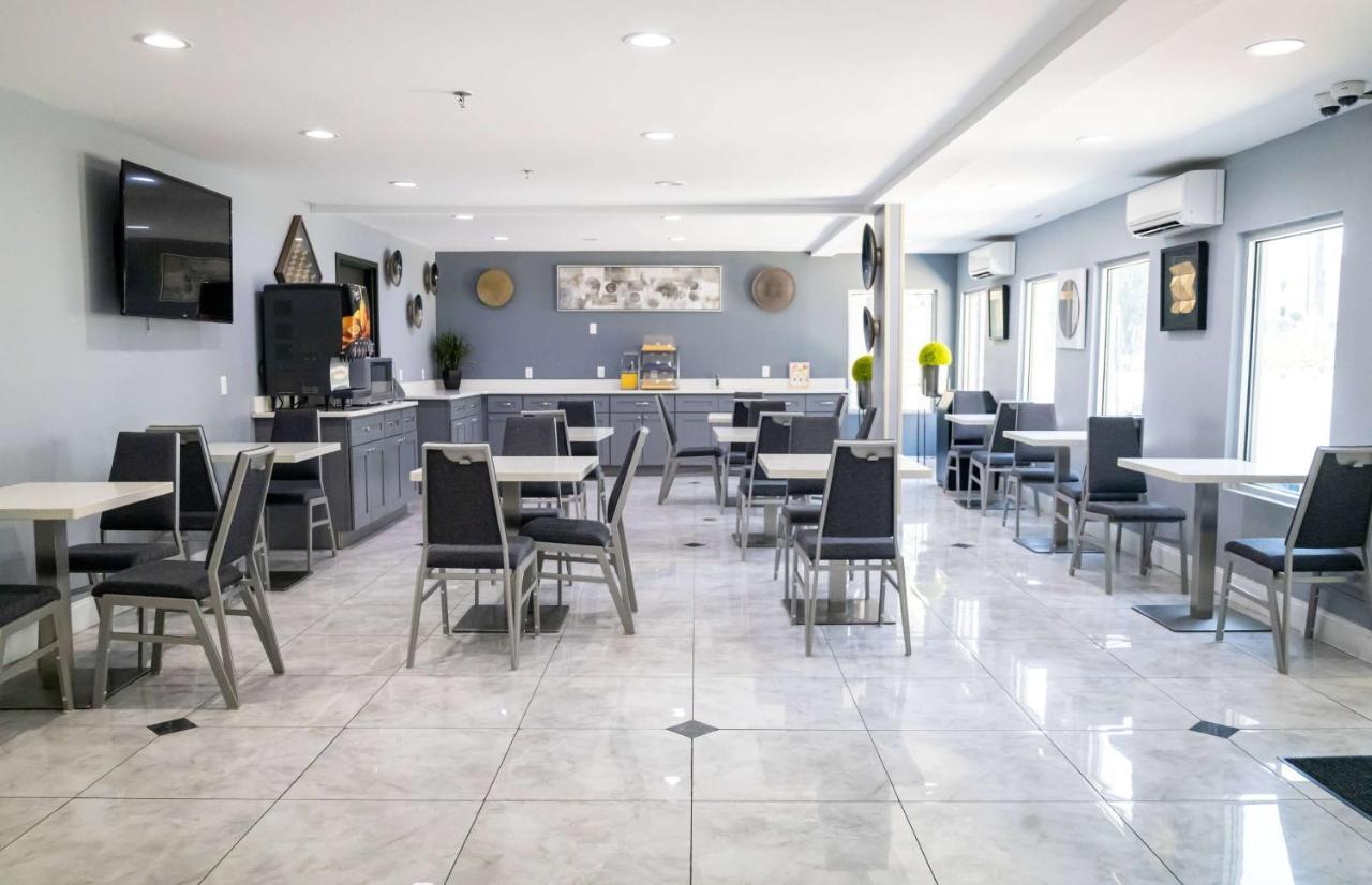Days Inn By Wyndham College Park Atlanta Airport South Exteriör bild