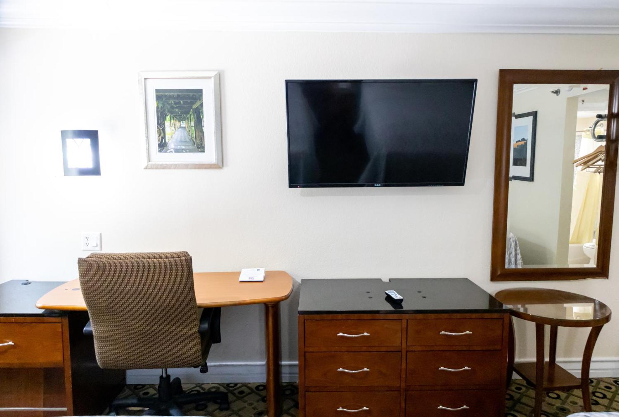 Days Inn By Wyndham College Park Atlanta Airport South Exteriör bild