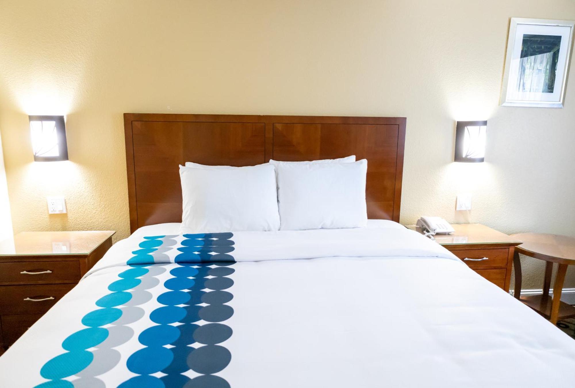 Days Inn By Wyndham College Park Atlanta Airport South Exteriör bild