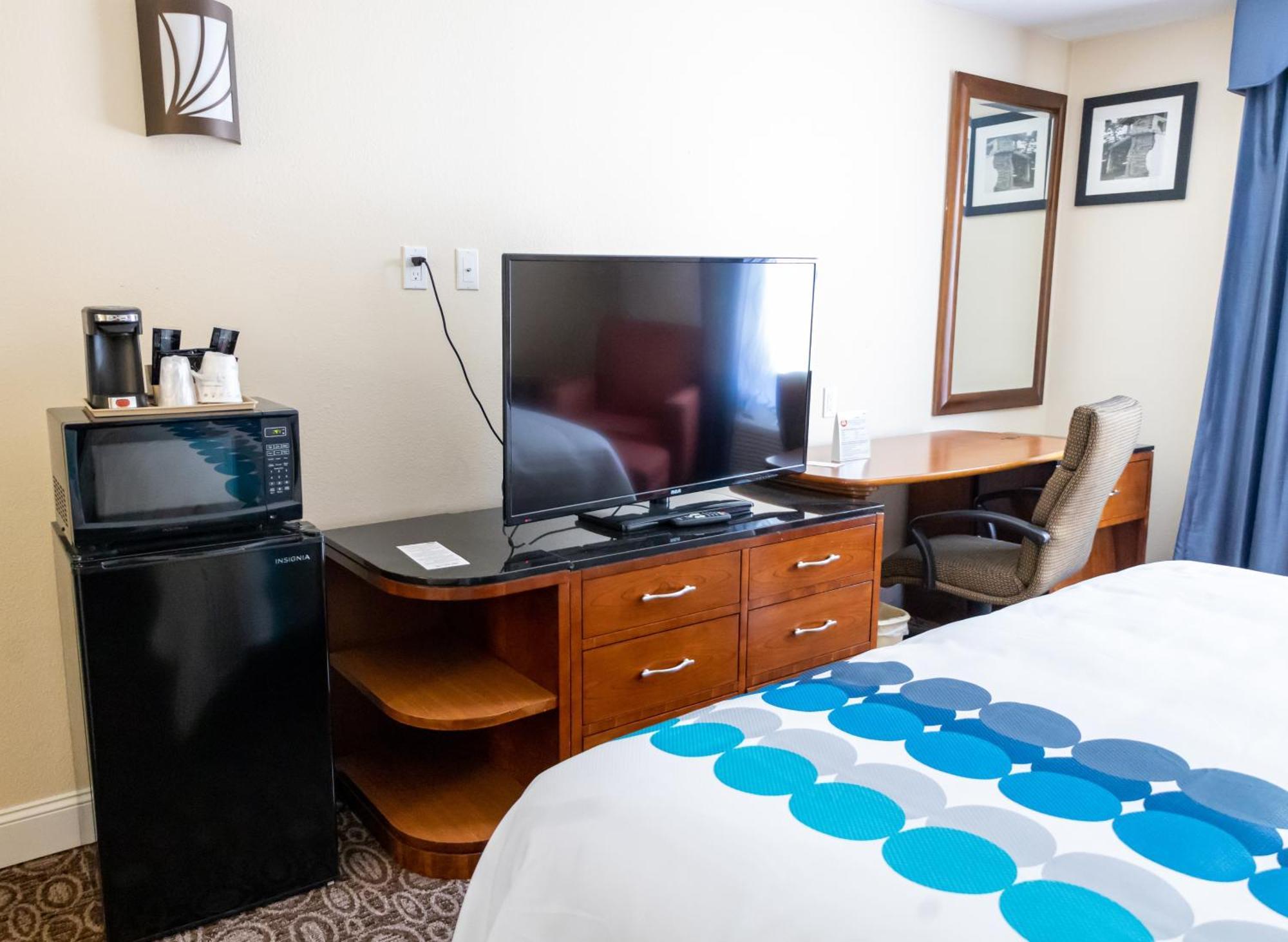 Days Inn By Wyndham College Park Atlanta Airport South Exteriör bild